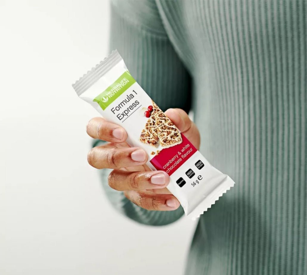 Formula 1 Express Healthy Meal Bar cranberry and white chocolate 7x 56g - NutriFit UK